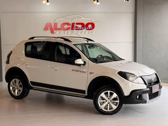 RENAULT SANDERO 1.6 STEPWAY 16V FLEX 4P AUTOMÁTICO